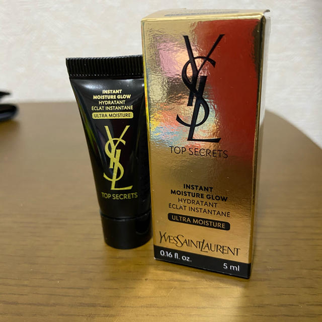 Yves Saint Laurent Beaute(イヴサンローランボーテ)のトップシークレットモイスチャーエクラリッチ コスメ/美容のキット/セット(サンプル/トライアルキット)の商品写真