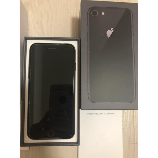 iPhone8 新品未使用