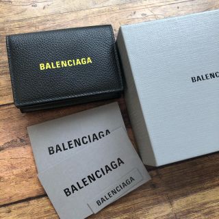 バレンシアガ(Balenciaga)の新品 新作!! バレンシアガ 三つ折り コンパクト折り財布 イエロー　レア！(折り財布)