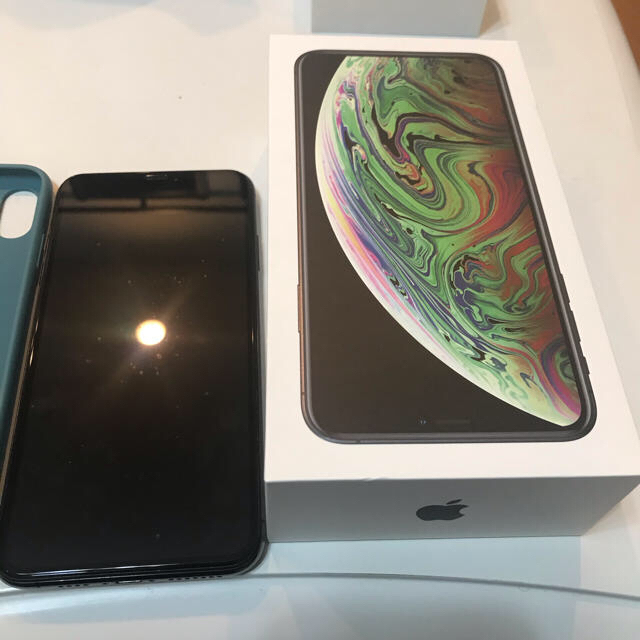 iPhone XS max スペースグレー　おまけ付き