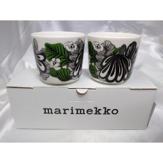 マリメッコ(marimekko)の新品未使用　マリメッコ　ラテマグ　マグカップ　2つセット(グラス/カップ)