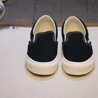 バンズボルト(VANS VAULT)の【新品】VANS VAULT ヴァンズスリッポン 25.5cm US7.5(スニーカー)