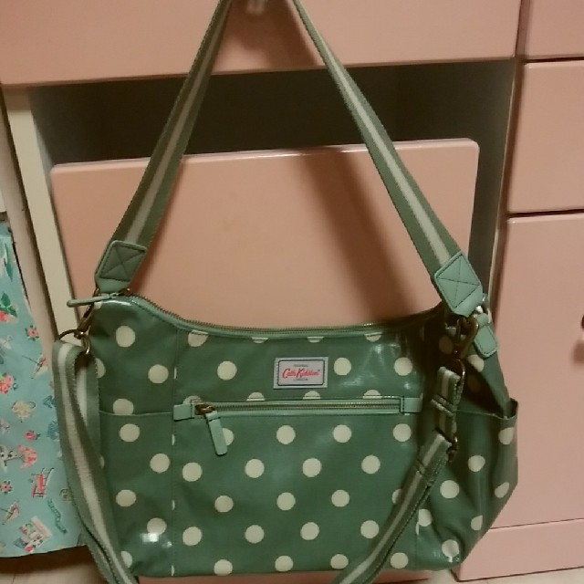 Cath Kidston(キャスキッドソン)のマリン様❤キャスキッドソンスポット柄ワンショルダーバック❤新品未使用❤値下げ❤ レディースのバッグ(ショルダーバッグ)の商品写真