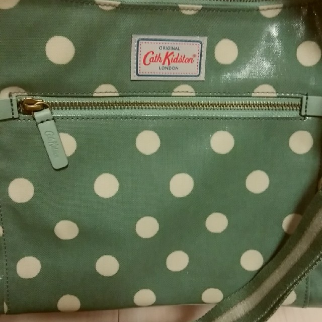 Cath Kidston(キャスキッドソン)のマリン様❤キャスキッドソンスポット柄ワンショルダーバック❤新品未使用❤値下げ❤ レディースのバッグ(ショルダーバッグ)の商品写真