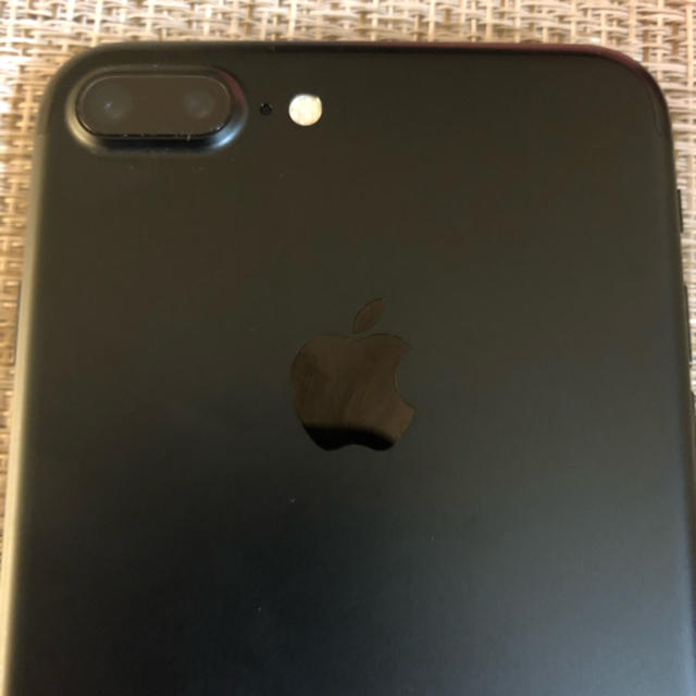 Apple(アップル)のiPhone7plus スマホ/家電/カメラのスマートフォン/携帯電話(スマートフォン本体)の商品写真