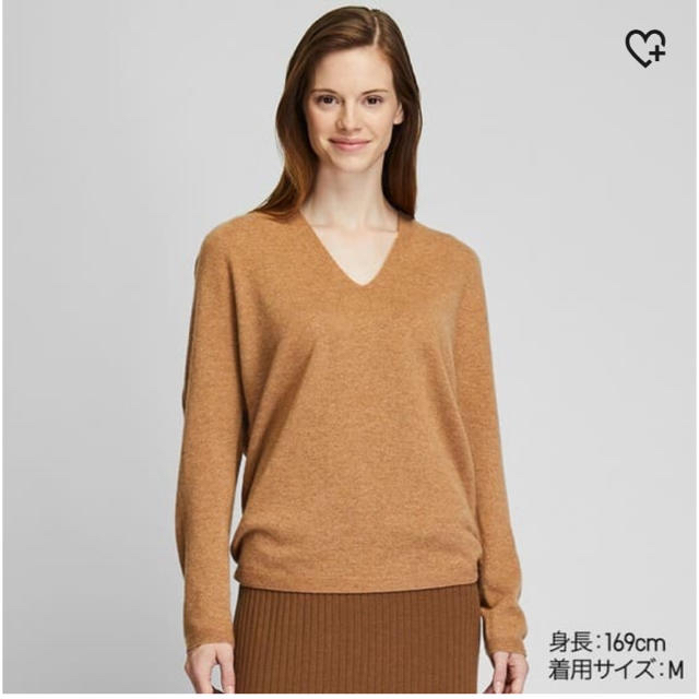 UNIQLO 3DカシミヤVネックセーター