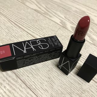 ナーズ(NARS)の人気色　NARS ジプシー2940(口紅)