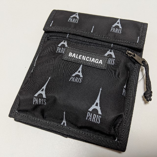 【新品】BALENCIAGA
バレンシアガ