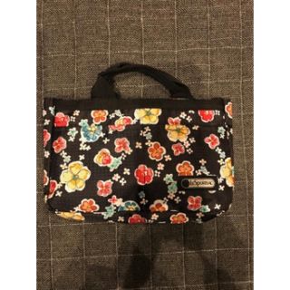 レスポートサック(LeSportsac)の【くみ様専用】lesportsac レスポートサック　ポーチ　Bag in Ba(ポーチ)