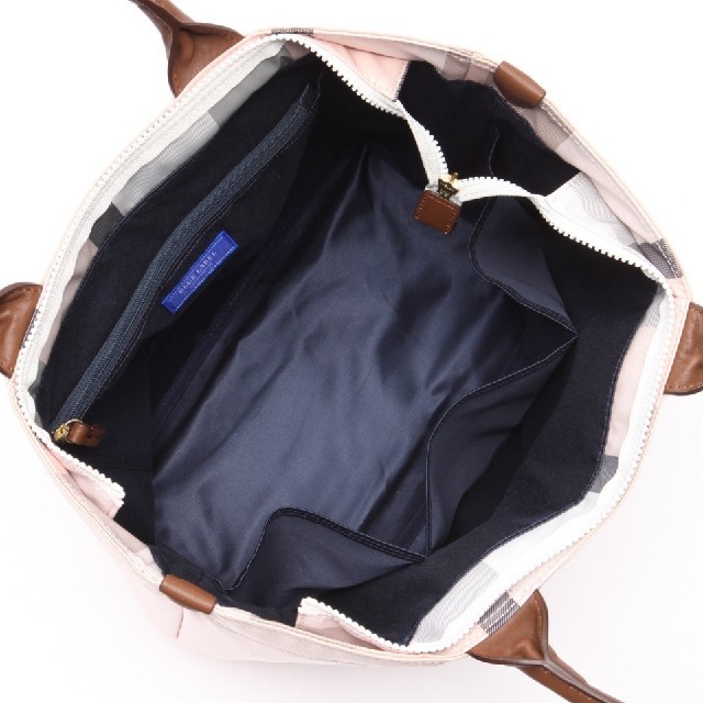 BURBERRY BLUE LABEL(バーバリーブルーレーベル)の新品ブルーレーベルクレストブリッジ　ナイロンバッグ レディースのバッグ(ハンドバッグ)の商品写真