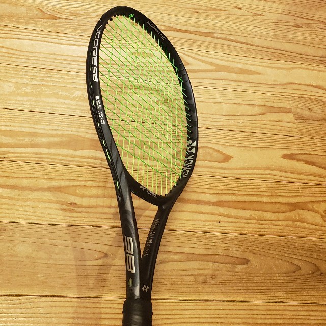 YONEX(ヨネックス)のVCORE 98 (305g)　Ｇ２美品 スポーツ/アウトドアのテニス(ラケット)の商品写真