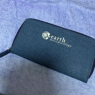 アースミュージックアンドエコロジー(earth music & ecology)のデニム　長財布　アースミュージックエコロジー(財布)