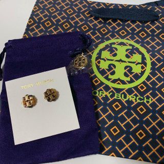 トリーバーチ(Tory Burch)の新品 トリーバーチ ロゴ フラワー ピアス ベッコウ(ピアス)