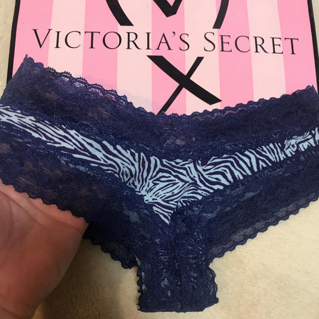 Victoria's Secret(ヴィクトリアズシークレット)のビクトリアシークレット 2枚セット レディースの下着/アンダーウェア(ショーツ)の商品写真