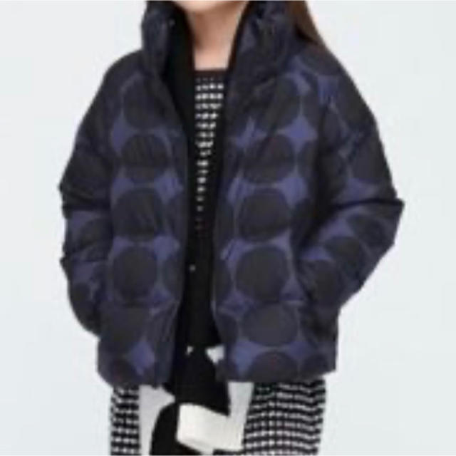 marimekko(マリメッコ)の日本未入荷! 海外向け UNIQLO × marimekko ダウン ジャケット レディースのジャケット/アウター(ダウンジャケット)の商品写真