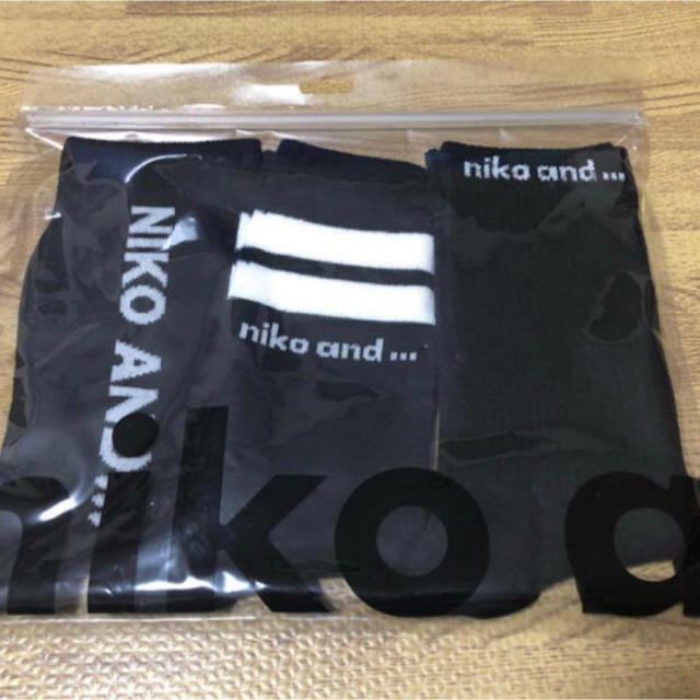 niko and...(ニコアンド)の新品 未使用 ニコアンド ソックス 3足セット ブラック レディースのレッグウェア(ソックス)の商品写真