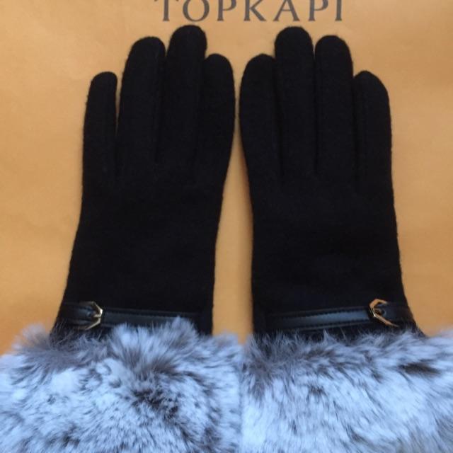 【最終お値下げ】トプカピ 黒手袋 グローブ レディースのファッション小物(手袋)の商品写真