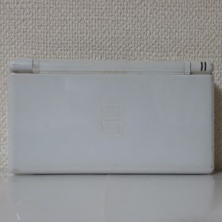 ニンテンドーDS(ニンテンドーDS)のジャンク★ニンテンドーDS Lite クリスタルホワイト本体(携帯用ゲーム機本体)