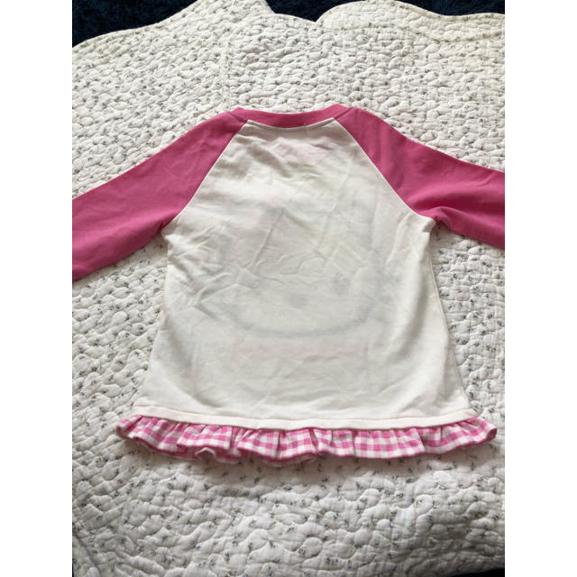 サンリオ(サンリオ)のハローキティ  長袖シャツ　95cm キッズ/ベビー/マタニティのキッズ服女の子用(90cm~)(Tシャツ/カットソー)の商品写真