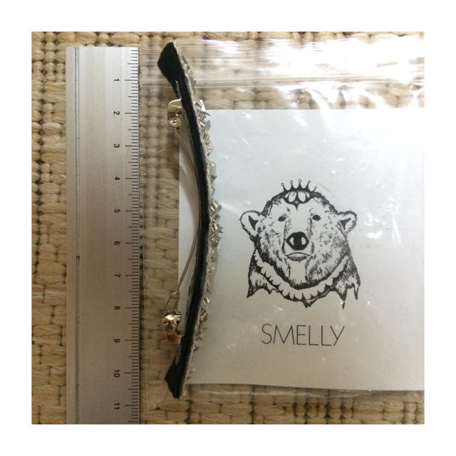 SMELLY(スメリー)のキレイめバレッタ レディースのヘアアクセサリー(バレッタ/ヘアクリップ)の商品写真