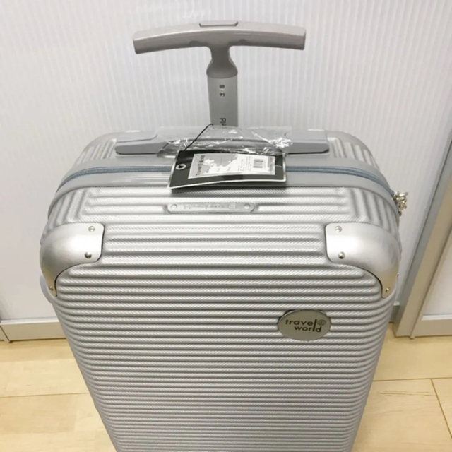 新品 未使用品 TRAVEL WORLD スーツケース キャリーバッグ 機内持込