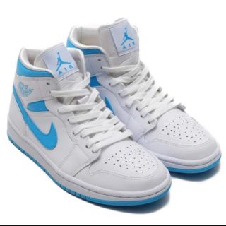 ナイキ(NIKE)のair jordan 1 mid unc(スニーカー)