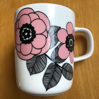 マリメッコ(marimekko)のマリメッコ　マグカップ(グラス/カップ)