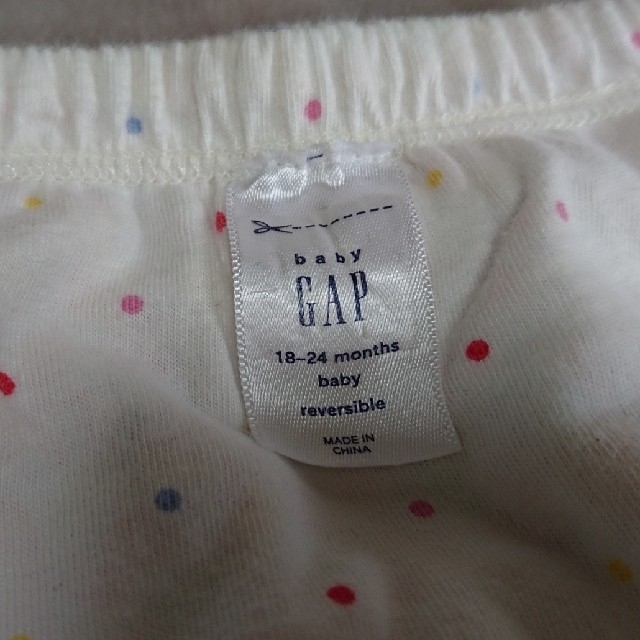 babyGAP(ベビーギャップ)のbaby GAP パンツ (18―24m) 90㎝ キッズ/ベビー/マタニティのベビー服(~85cm)(パンツ)の商品写真