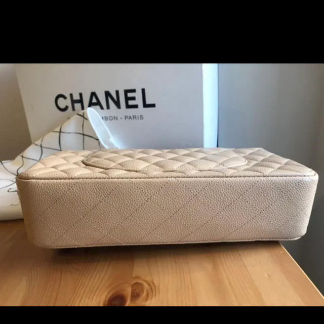 CHANEL(シャネル)のCHANELマトラッセダブルチェーン♡本日15時まで‼️更にお値下げします‼️ レディースのバッグ(ショルダーバッグ)の商品写真