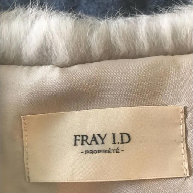 FRAY I.D(フレイアイディー)の未使用タグ付き　ファーコート レディースのジャケット/アウター(毛皮/ファーコート)の商品写真