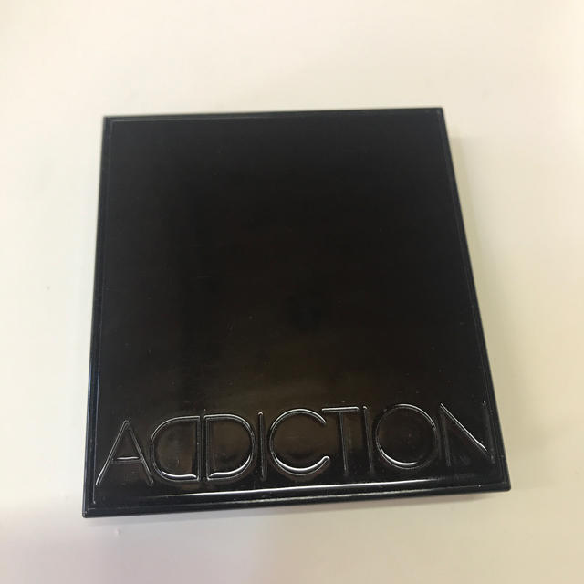 ADDICTION(アディクション)のアディクション  アイシャドウ コスメ/美容のベースメイク/化粧品(アイシャドウ)の商品写真