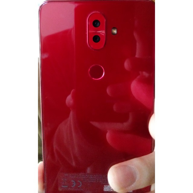 ASUS(エイスース)のzenfone5Q  レッド スマホ/家電/カメラのスマートフォン/携帯電話(スマートフォン本体)の商品写真