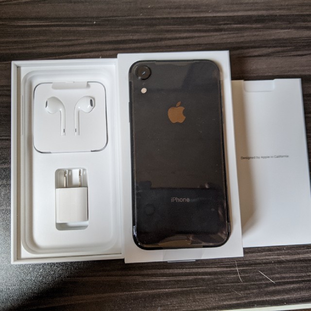 iPhone XR Black 64 GB　simロック解除済み　simフリー