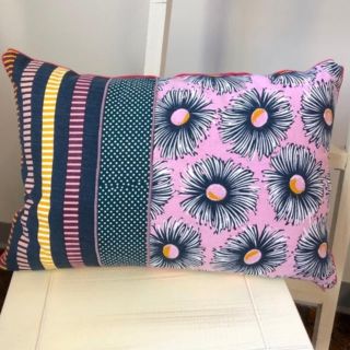 アンソロポロジー(Anthropologie)のAnthropologie SUNO Floral Cushion Pillow(クッション)