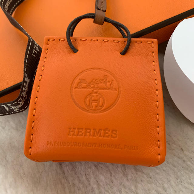 Hermes - エルメス ショッパーチャーム 新品 未使用の通販 by まいりん ...