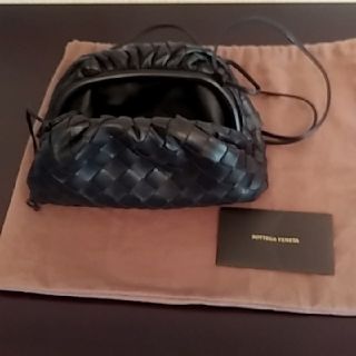 ボッテガヴェネタ(Bottega Veneta)のボッテガベネタ☆新品ザ・ポーチ20(ショルダーバッグ)