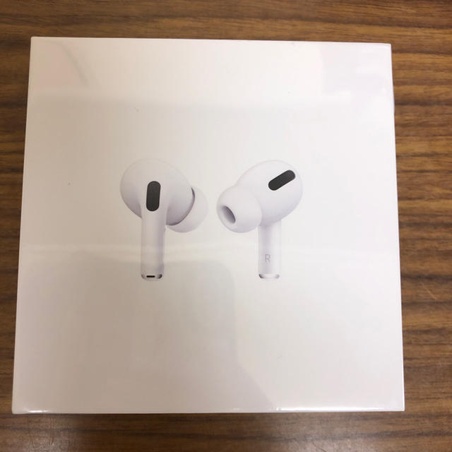 AirPods