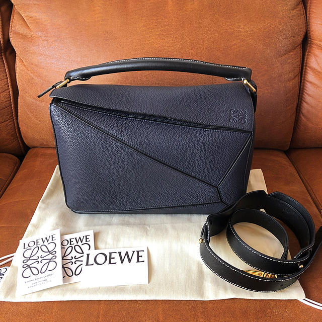 期間限定値下げ！LOEWE ロエベ パズルバッグ ミディアム