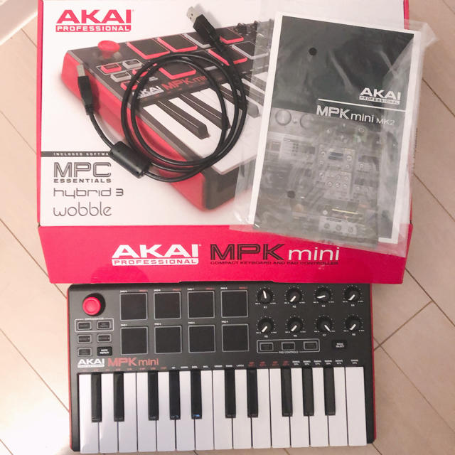 AKAI MPKmini MK2 1