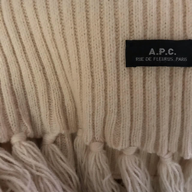 A.P.C(アーペーセー)のapc マフラー レディースのファッション小物(マフラー/ショール)の商品写真