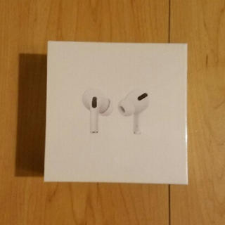 アップル(Apple)のAirPods Pro エアポッツプロ airpodspro(ヘッドフォン/イヤフォン)