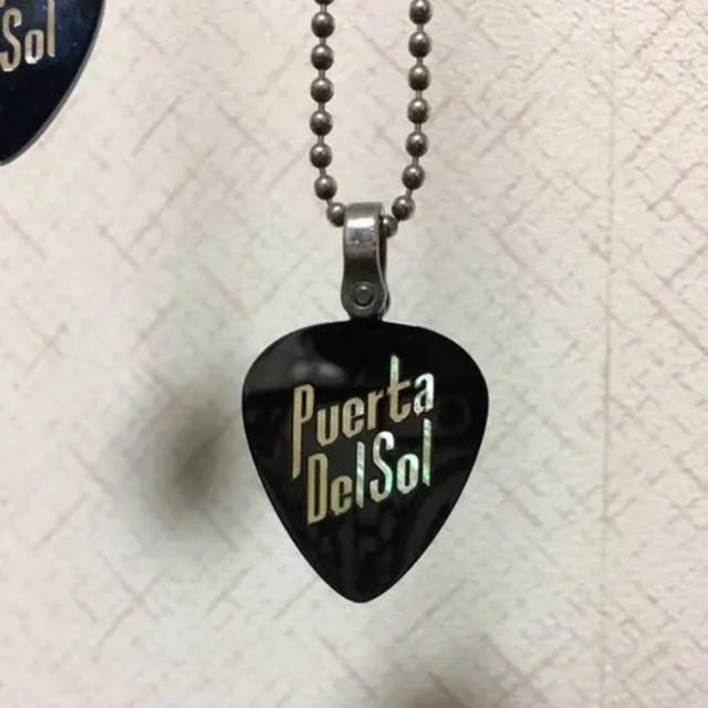 [SUGA] GUITAR PICK NECKLACE ブラック