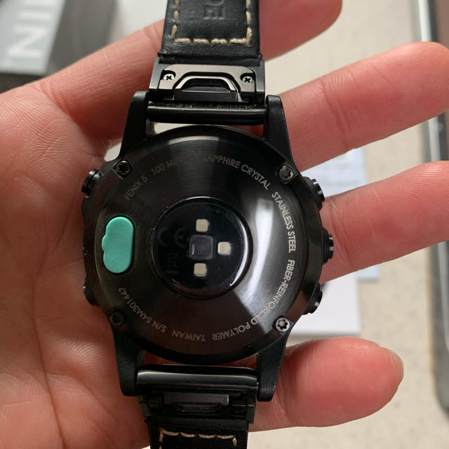 ぎています GARMIN - 最終値下げ！garmin fenix5 ガーミン フェニックス5 の通販 by かや0734's shop