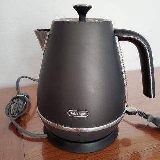 デロンギ(DeLonghi)のデロンギ ディスティンタ 電気ケトル(電気ケトル)