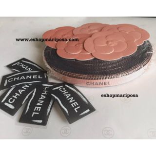 シャネル(CHANEL)のシャネルリボンロール 未開封 50m 1巻 カメリアステッカー5枚 ロゴシールも(ラッピング/包装)