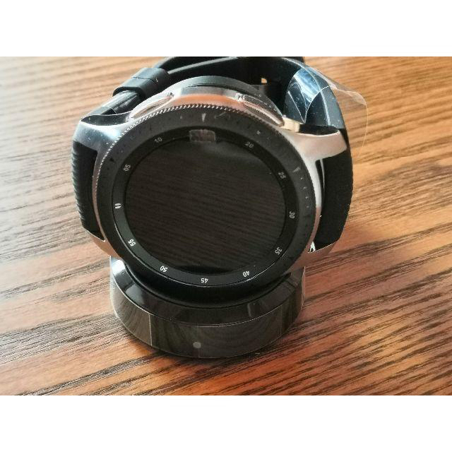 SAMSUNG(サムスン)のGalaxy Watch SM-R800NZSAXJP シルバー 1 スマホ/家電/カメラのスマホアクセサリー(その他)の商品写真