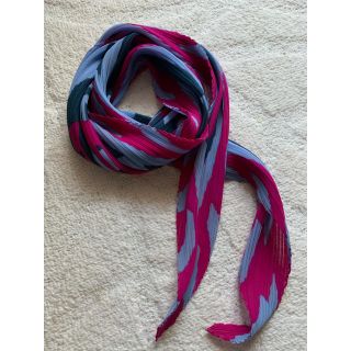 PLEATS PLEASE ISSEY MIYAKE(バンダナ/スカーフ)のフリマ PLEATS PLEASE ISSEY MIYAKE(バンダナ/スカーフ)のフリマ