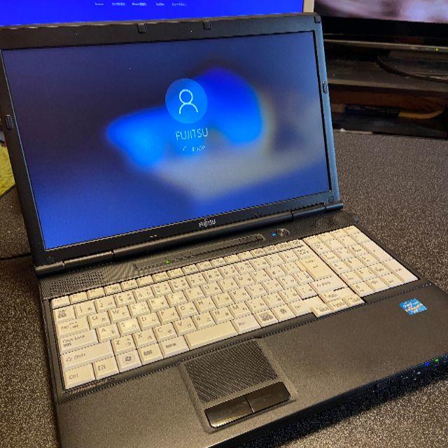 富士通LIFEBOOK A572/E i5 SSD Ram8G win10