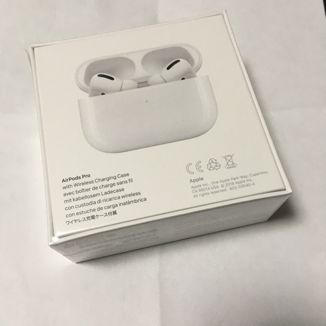 AirPods