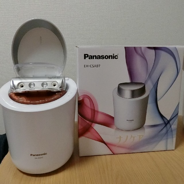 Panasonic(パナソニック)のKKK様　Panasonic ナノケア スチーマー パナソニック スマホ/家電/カメラの美容/健康(フェイスケア/美顔器)の商品写真